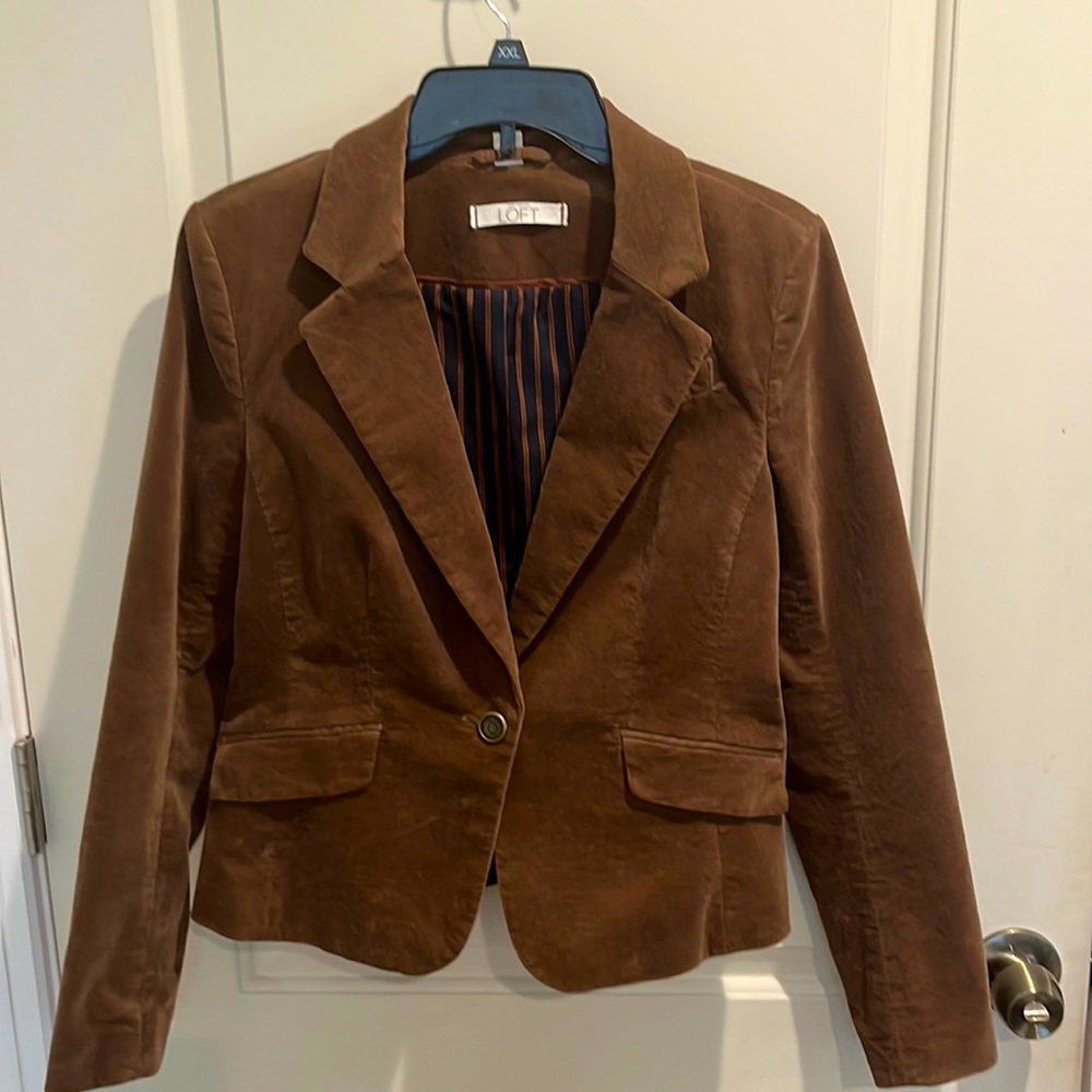 Brown Ann Taylor Loft blazer in size 4
